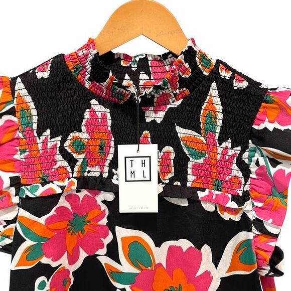 THML Womens Floral Smocked Neck Flutter Sleeve Top Multicolor Size Medium NWT - Picture 2 of 7